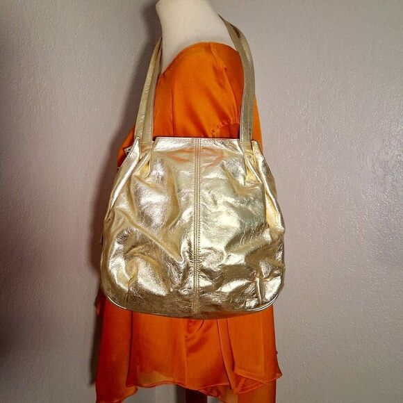 SAS Gold Shoulder Bag Metallic Hobo Design - Picture 3 of 11